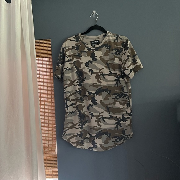 Pacsun shirt - Picture 2 of 4